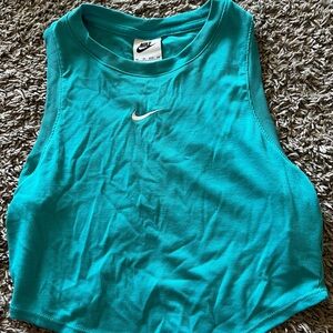 Nike Women's Aqua Tank Top